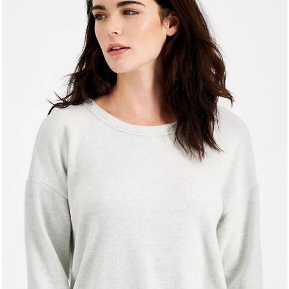 New HIPPIE ROSE Juniors' Cutout Back Knit Top white Heather grey S, M, L - Picture 6 of 10